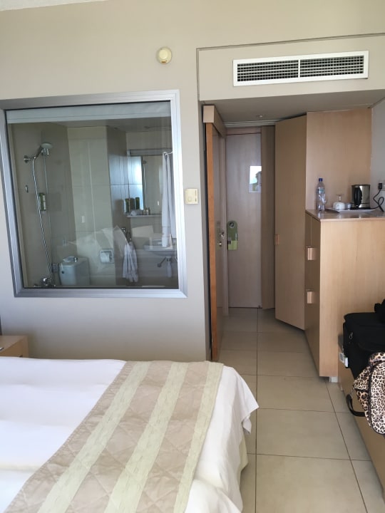 Zimmer Napa Mermaid Hotel & Suites