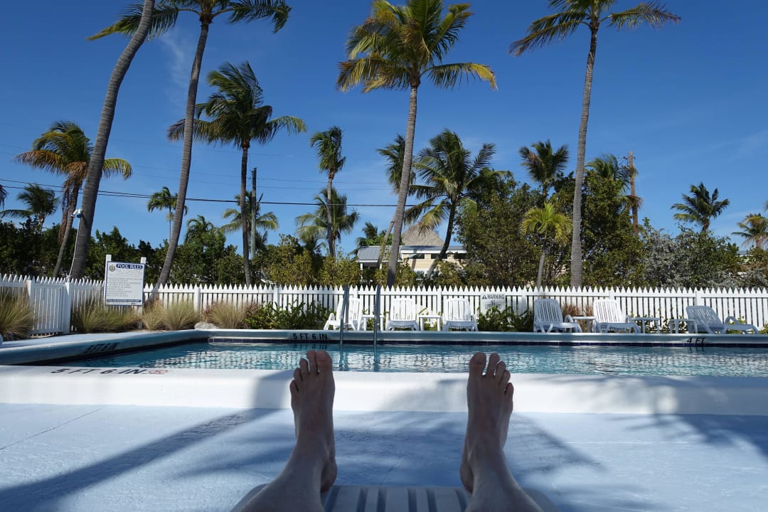 "Relaxen am Pool" Hotel Drop Anchor Resort & Marina (Islamorada