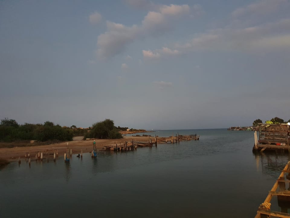 Ausblick Napa Mermaid Hotel & Suites