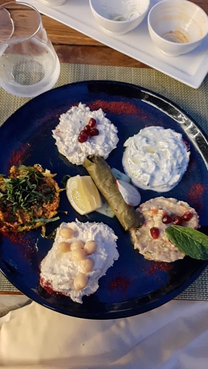 Gastro DoubleTree by Hilton Resort & Spa Marjan Island