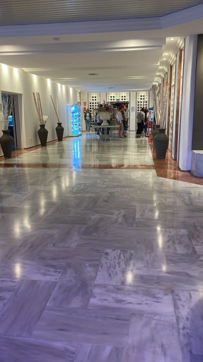 Lobby Hotel Mariant Park