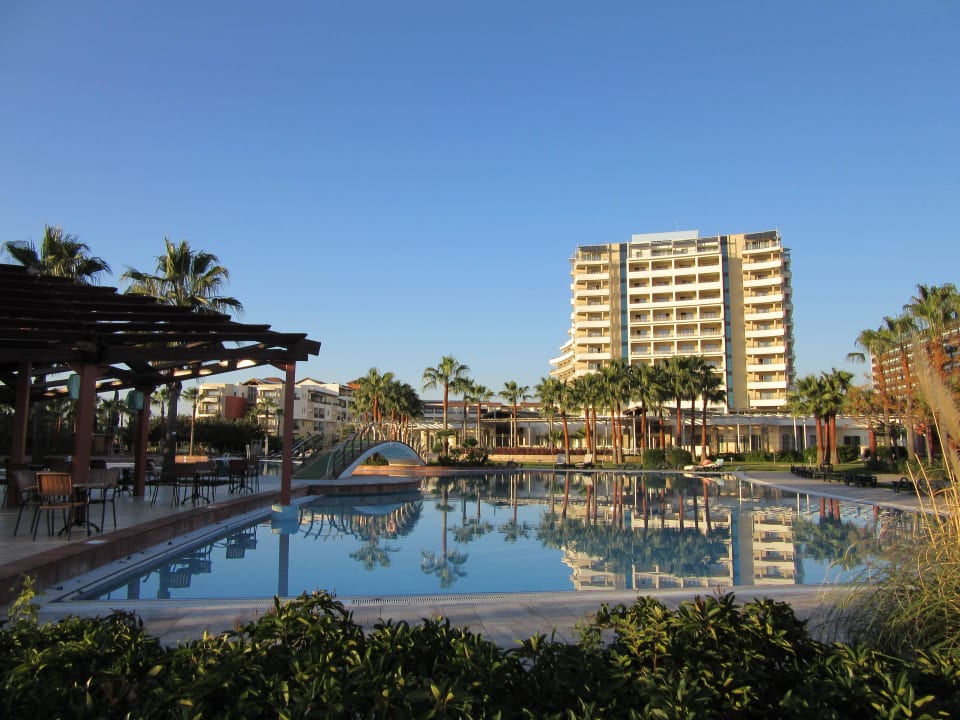 Aussenbecken Lara Barut Collection