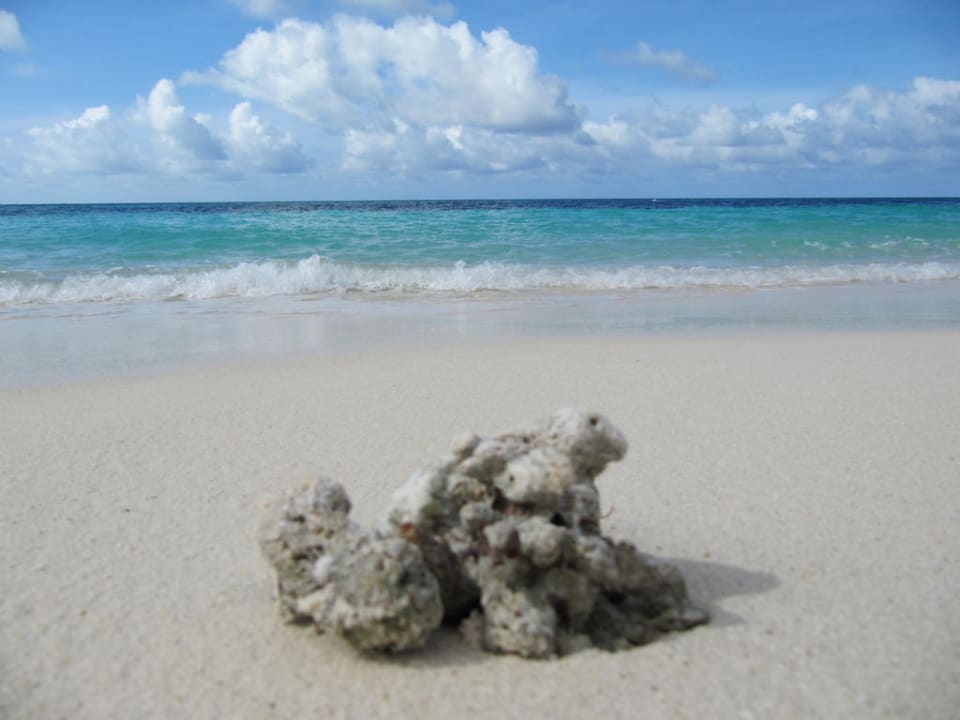 Strand Kuredu Island Resort & Spa