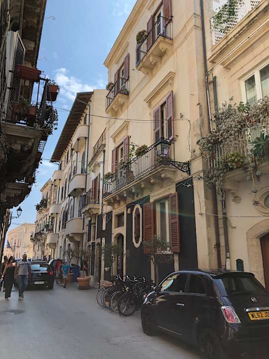 Außenansicht Charme Hotel Henry's House