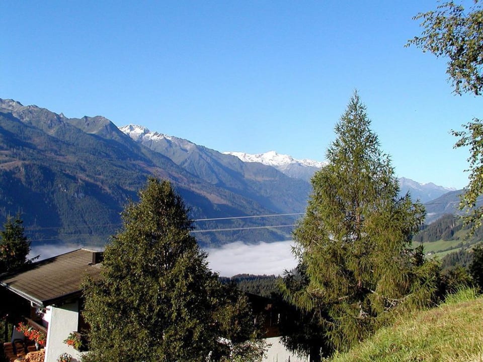 Vom Hotel aus ins Fal noch Frühnebel Gasthof Klausnerhof