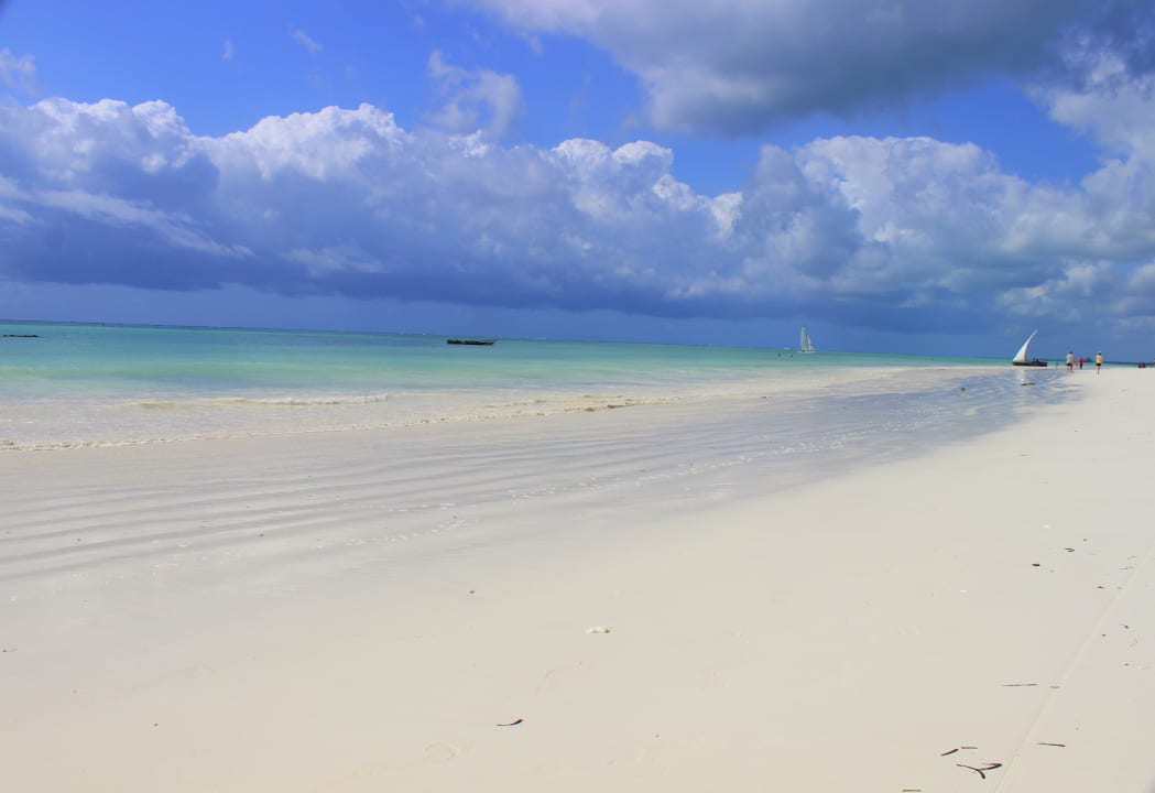 Traumhaft schön... Neptune Pwani Beach Resort & Spa