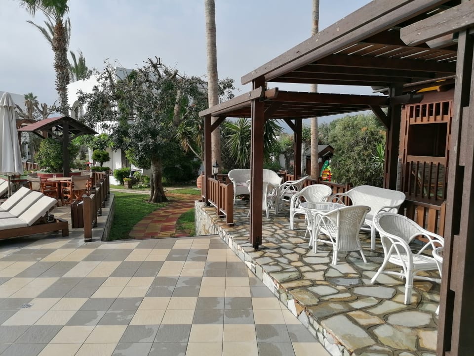 Gastro Gaia Garden Hotel