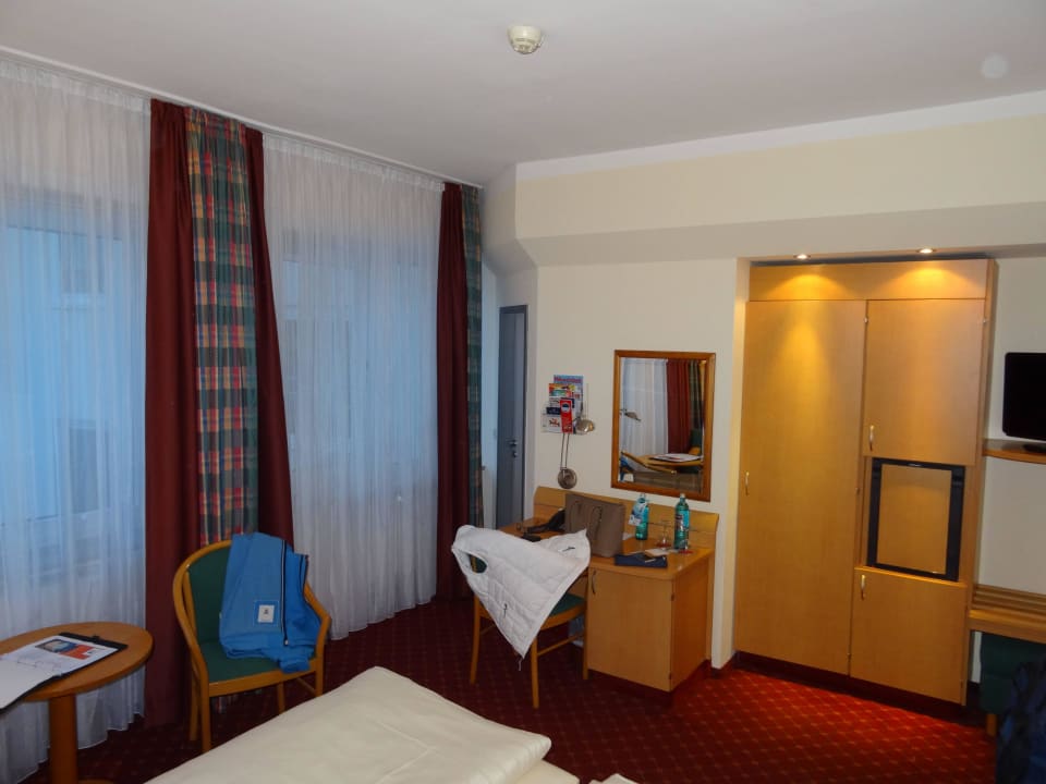 Einfaches Doppelzimmer Garner Hotel Hamburg - Wandsbek Marktplatz