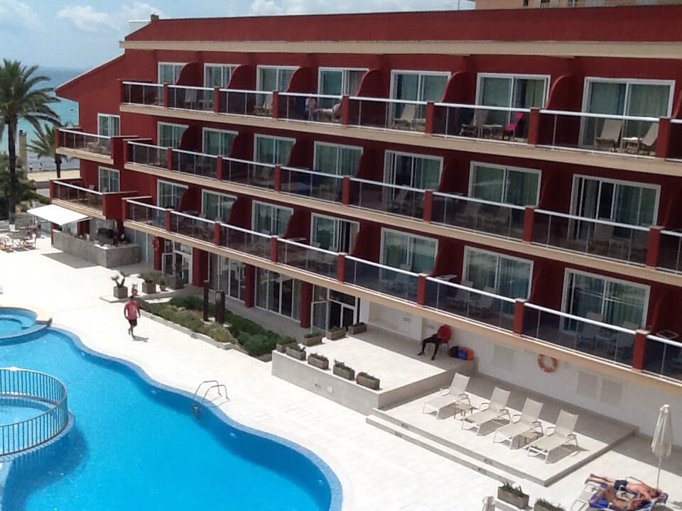 Außenansicht Universal Hotel Neptuno - Adults Only