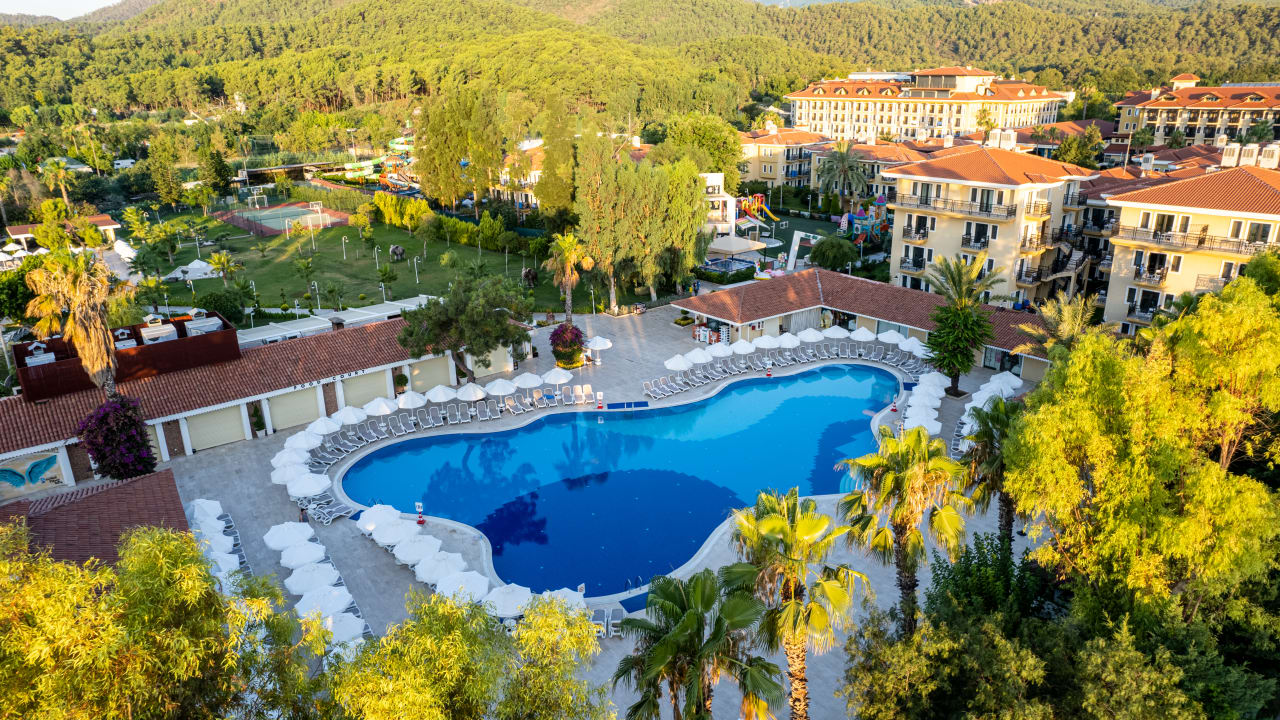 Pool Club Hotel Phaselis Rose