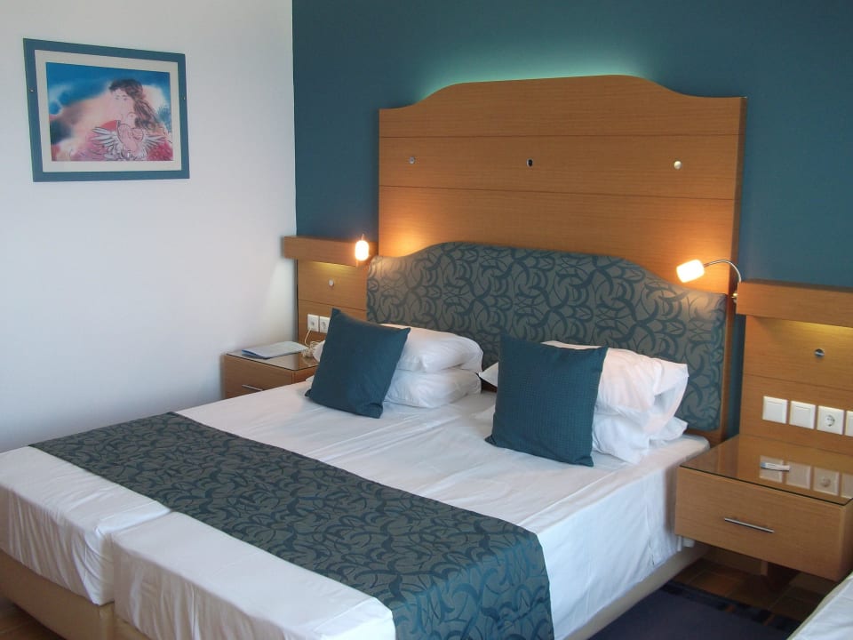 Кровать. Lagas Aegean Village