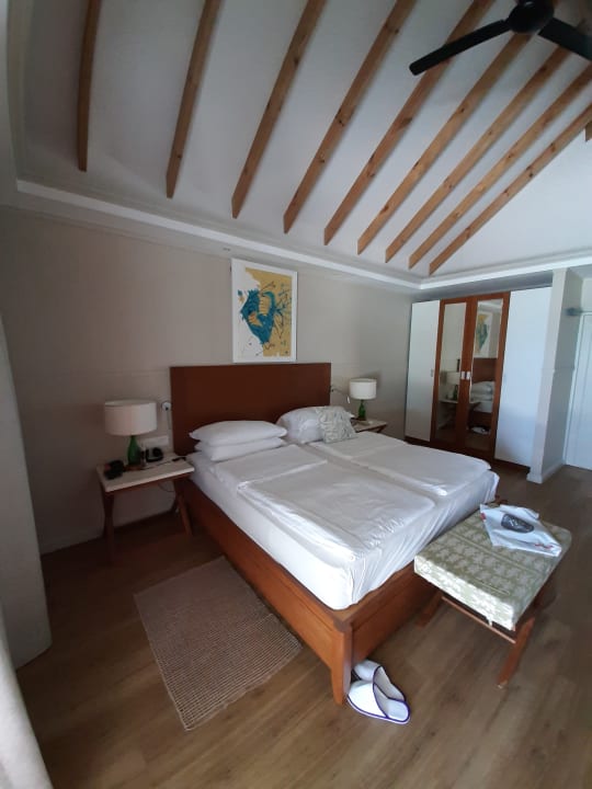 Zimmer Ellaidhoo Maldives by Cinnamon