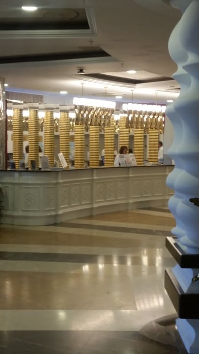 Lobby Dream World Aqua Hotel