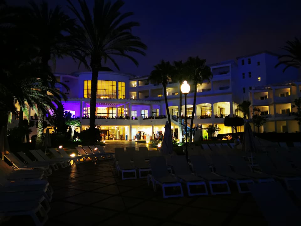 Außenansicht Iberostar Waves Founty Beach