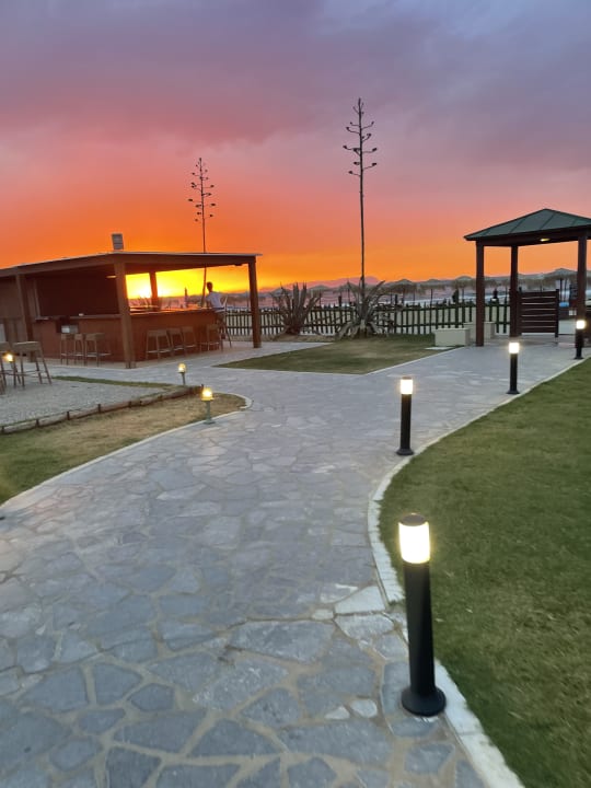 Gastro Bella Beach Hotel