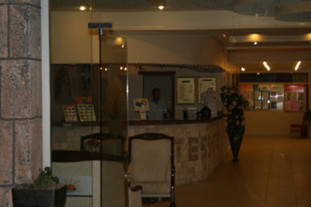 Empfang Hotel Club Tess