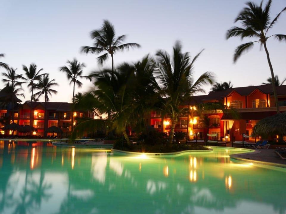 Pool Punta Cana Princess All Suites Resort & Spa