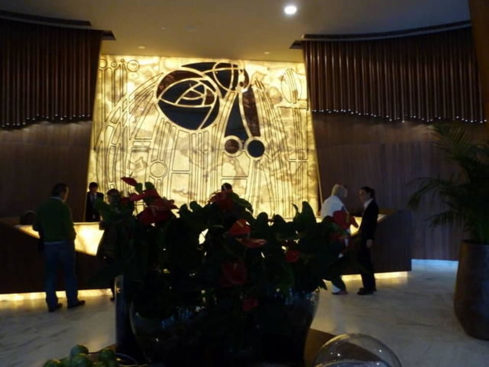 Vor der neuen Rezeption Side Star Elegance