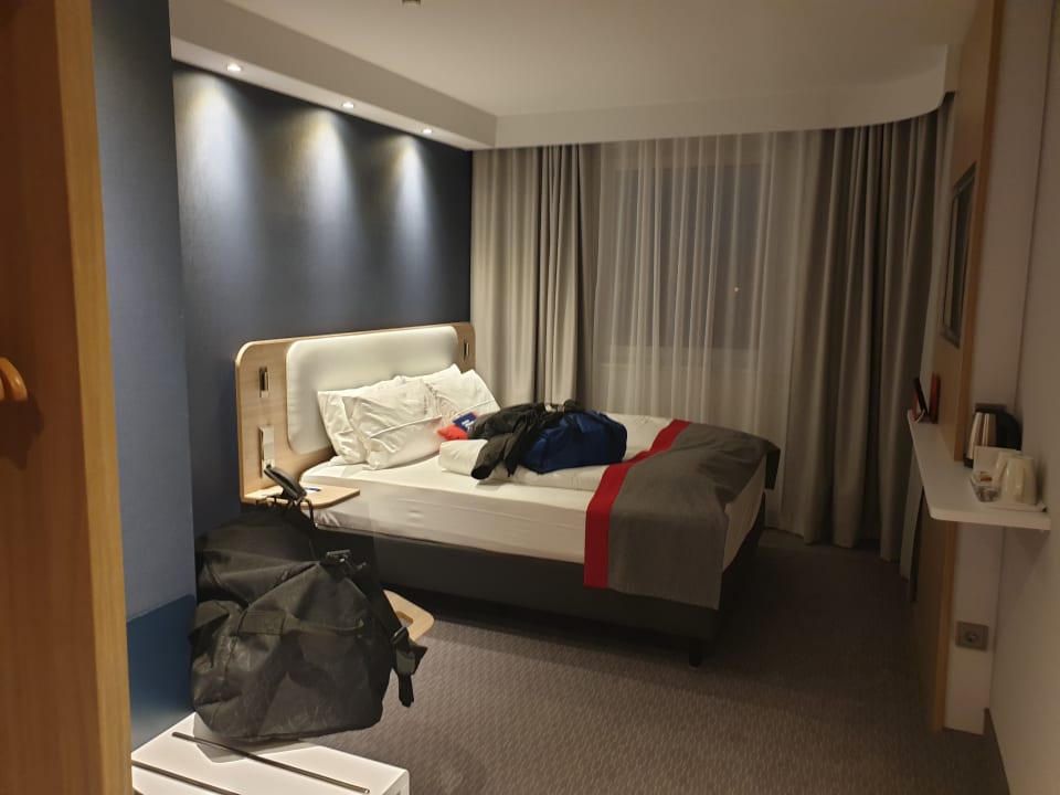 Zimmer Holiday Inn Express Ringsheim