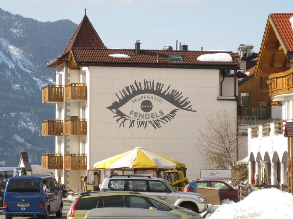 Hotel mit Schirmbar Erlebnishotel Fendels