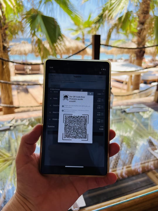 Strand Rubi Platinum Sign