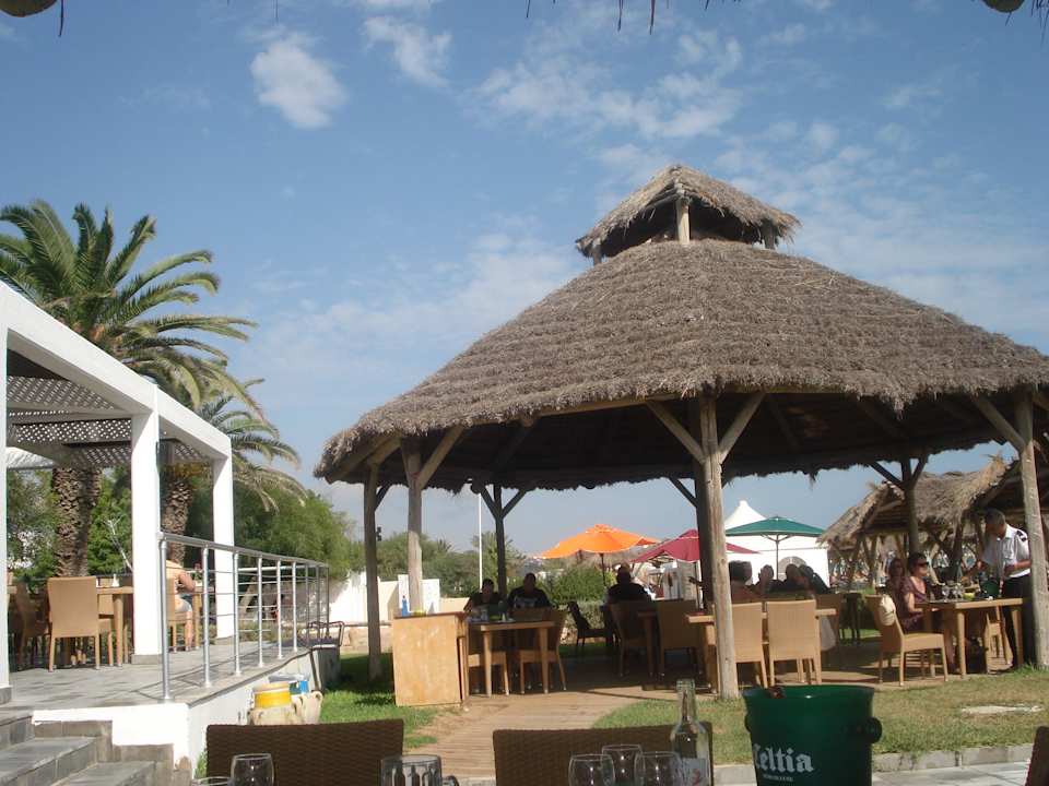 Strandrestaurant The Orangers Beach Resort and Bungalows