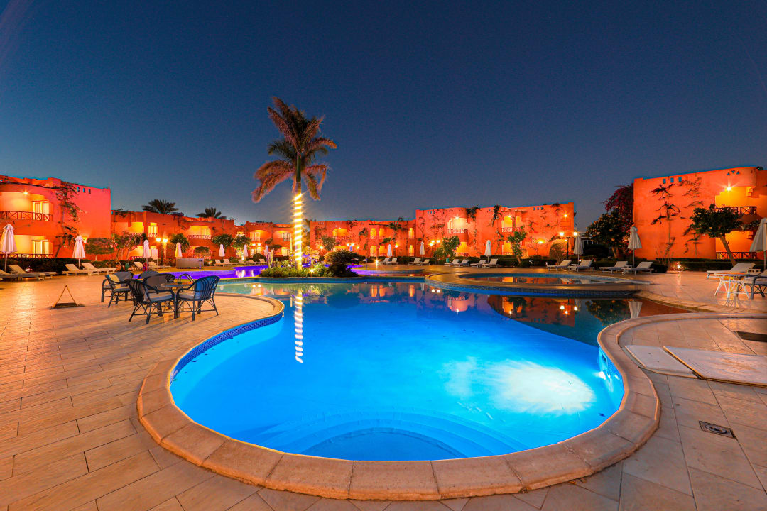 Außenansicht Hotel Emerald Lagoon