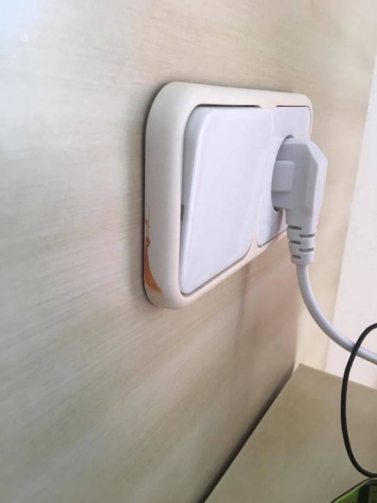 Nachtischschalter mit Blut Reverence Mare - Adults only