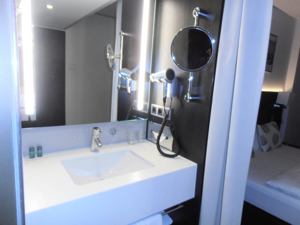Waschbecken Park Inn by Radisson Berlin Alexanderplatz
