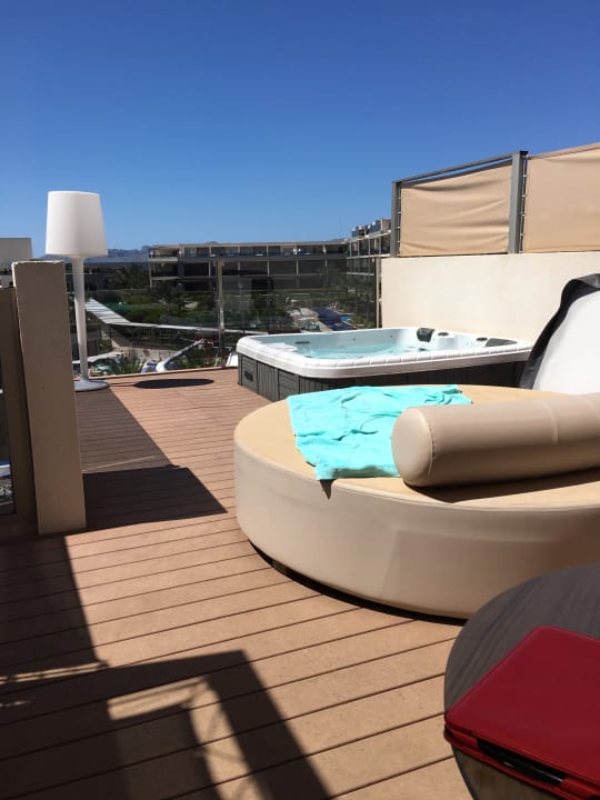 Dachterrasse mit Whirlpool Zafiro Palace Alcudia