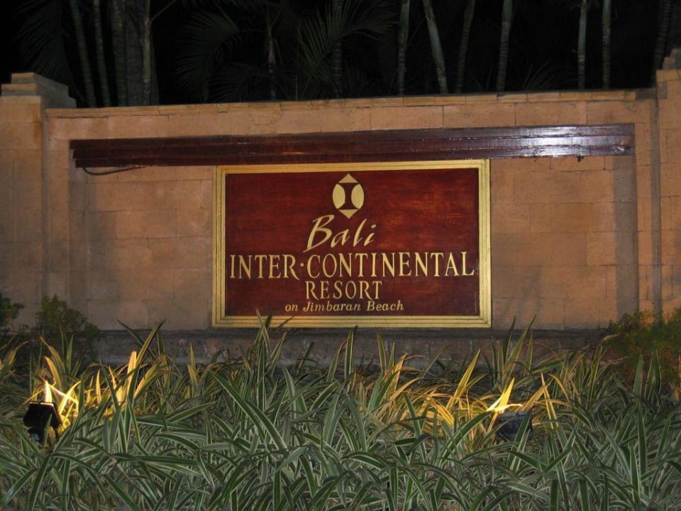 Hoteleingang InterContinental Bali Resort