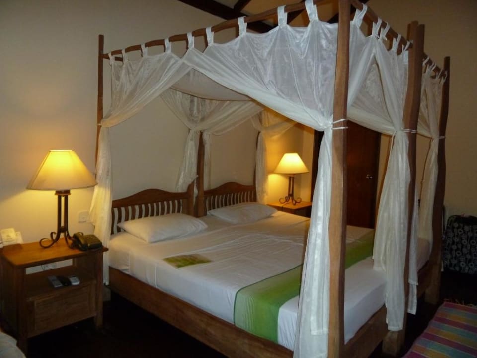 Bett Bungi 72 aus zwei Einzelbetten Filitheyo Island Resort