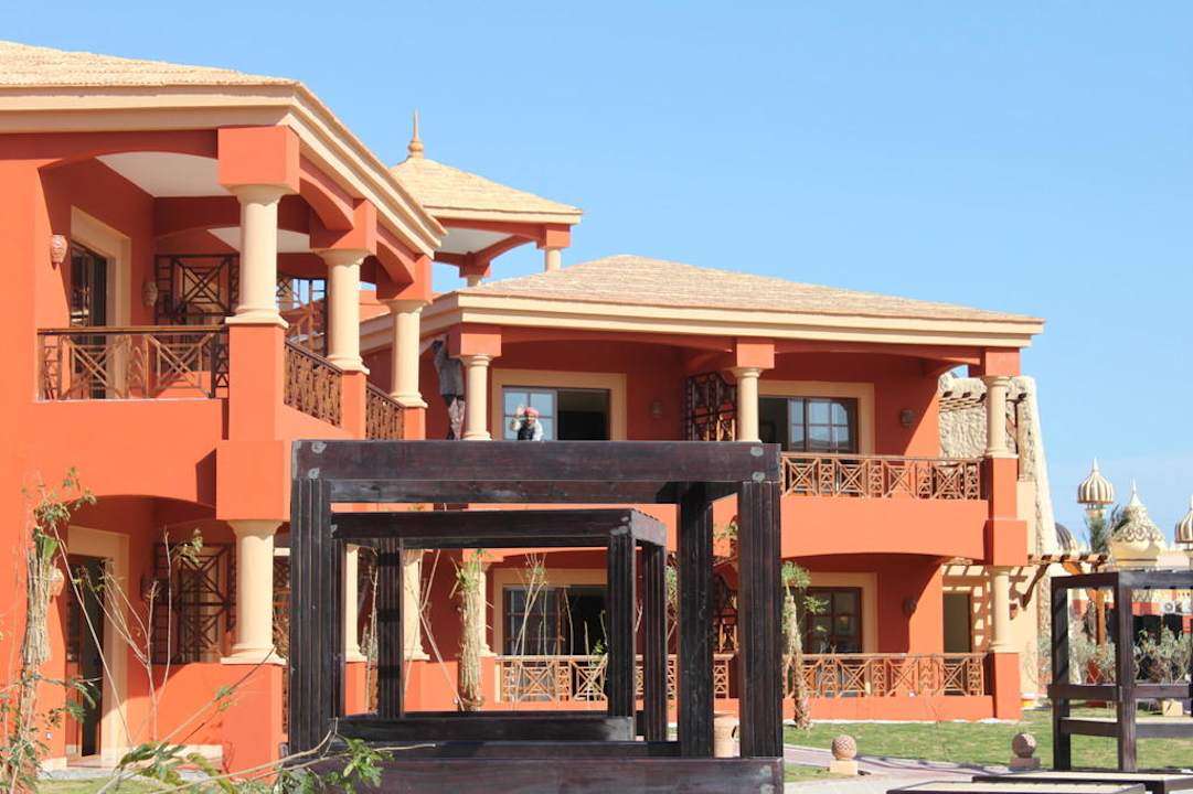 Neuer 400er Block Pickalbatros Alf Leila Wa Leila Resort - Neverland Hurghada