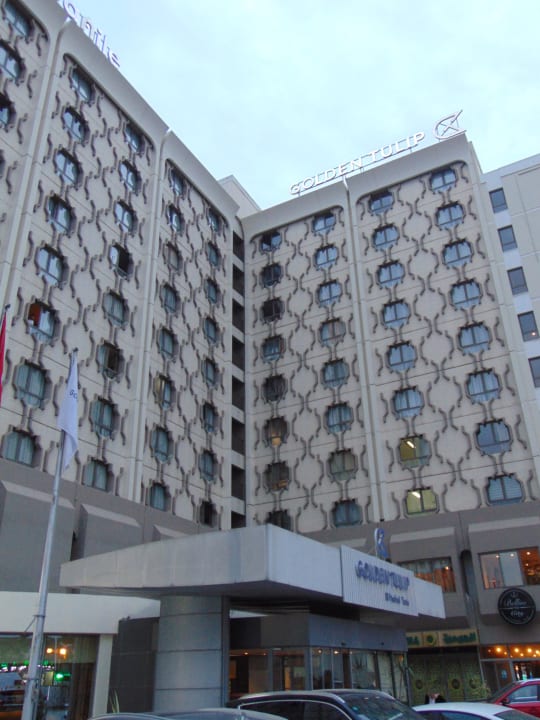 Außenansicht Hotel Golden Tulip El Mechtel