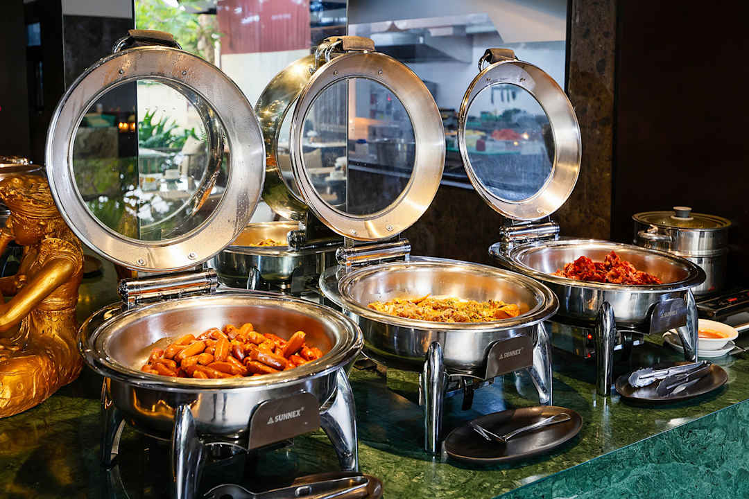 Gastro Rama Beach Resort and Villas