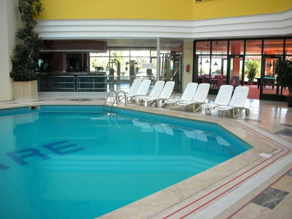 Hallenbad Hotel Miramare Beach