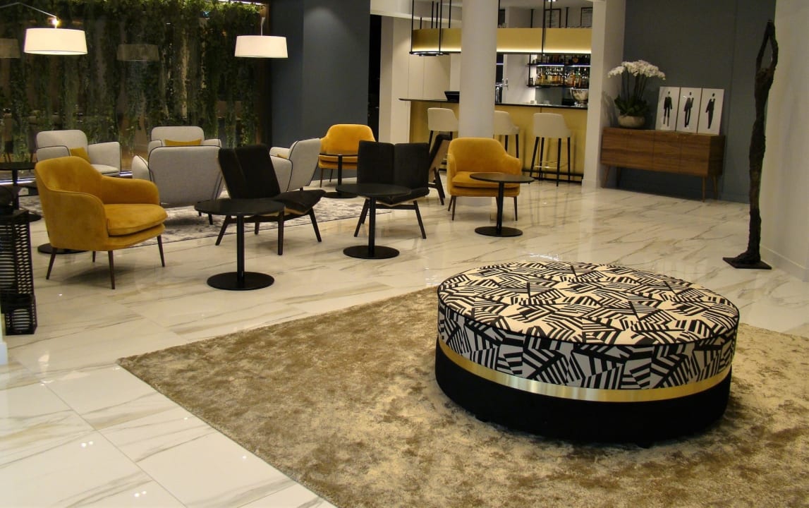 Lobby Hotel L'Amirauté Brest