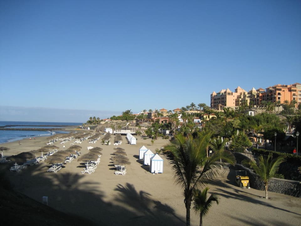 Strand nur wenige Minuten vom Hotel Gran Tacande Wellness & Relax Costa Adeje