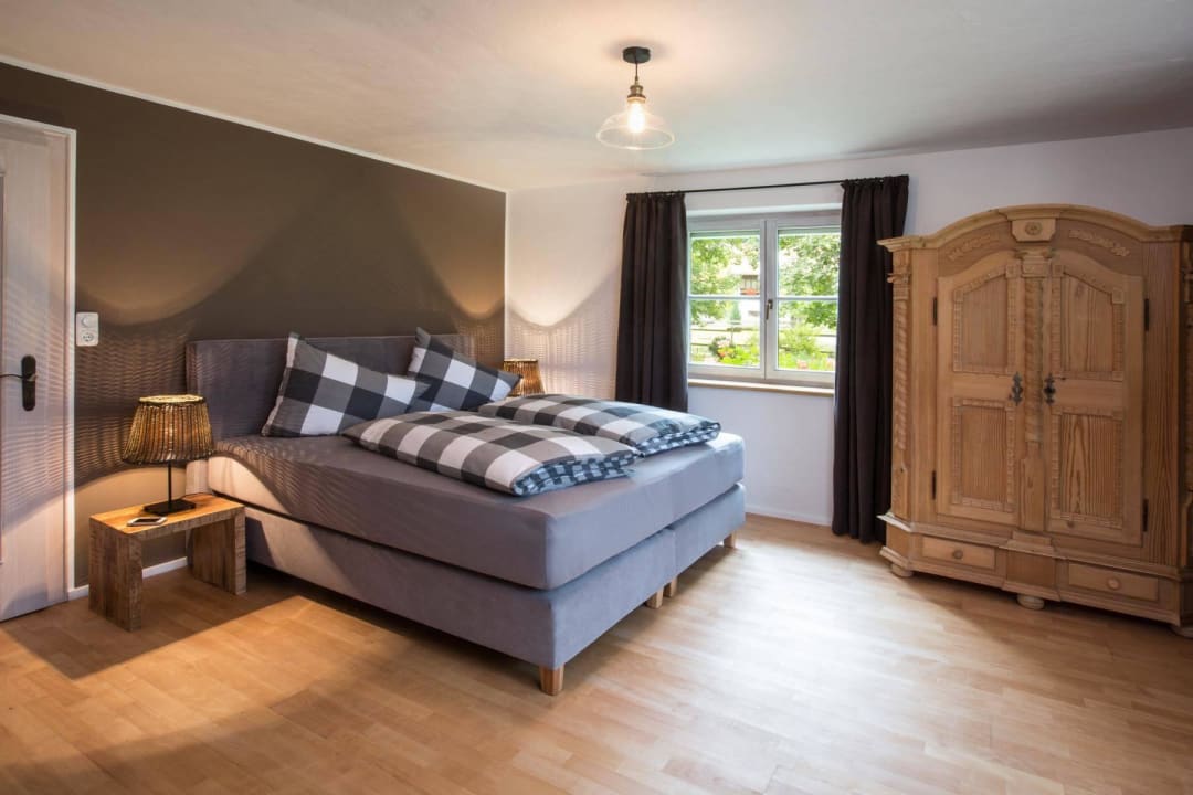 1 von 2 Schlafzimmern der FeWo Rosmarin Der Landhof Oberstdorf