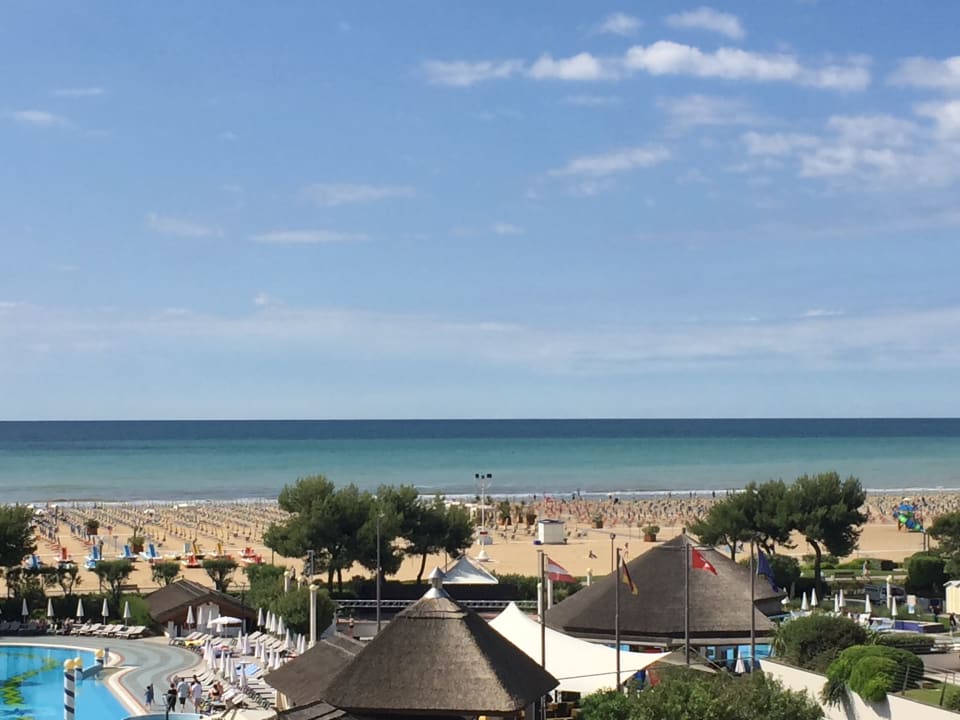 Ausblick Aparthotel Holiday