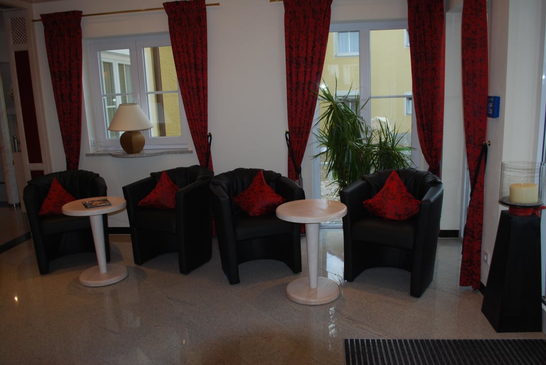 Lobby Landhotel Zur Jurahöhe / Juraschlössl