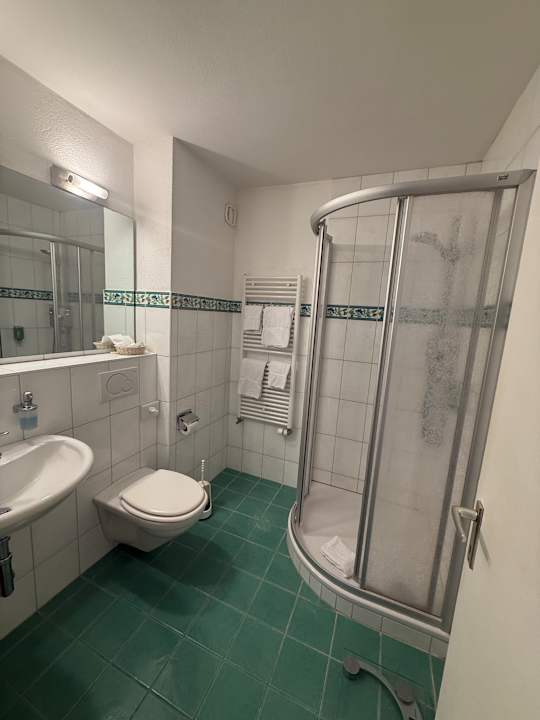 Zimmer Badehotel Salina Maris – Wellness & Vintage