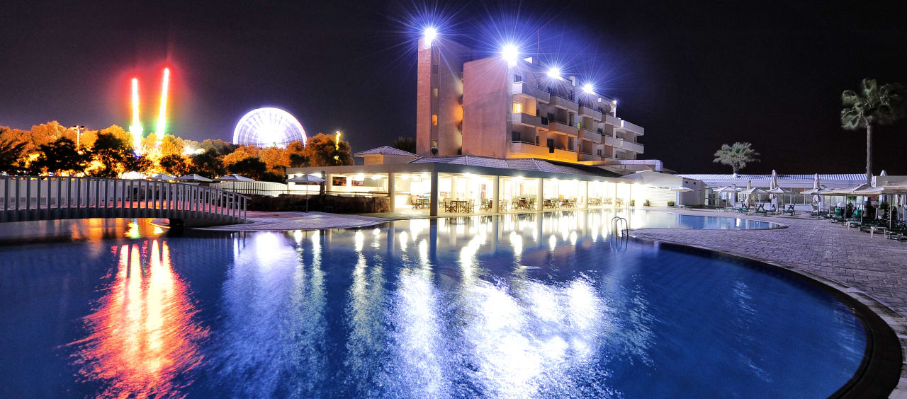 Pool Piere Anne Beach Hotel