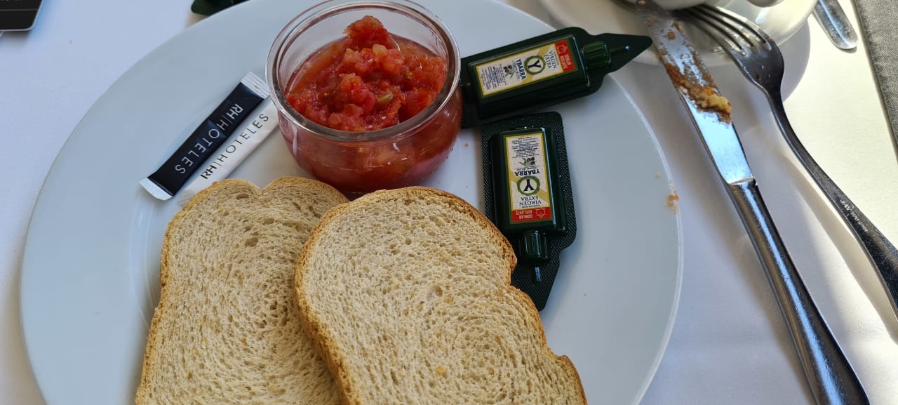 Gastro Hotel RH Corona del Mar