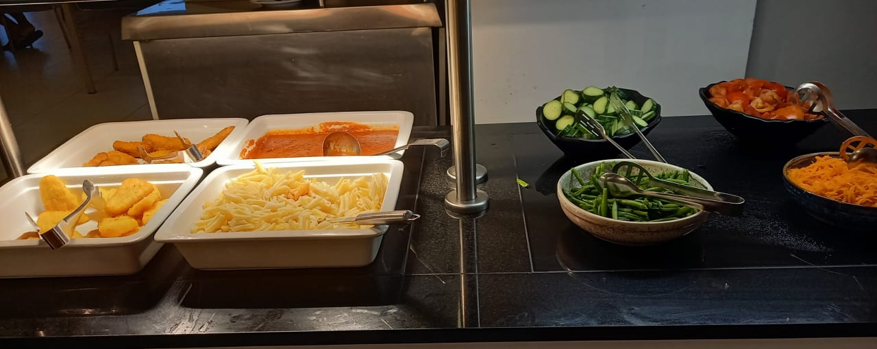 Gastro Hotel Lagomandra Beach