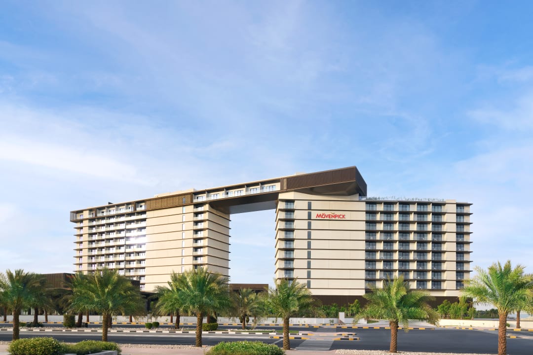 Außenansicht Mövenpick Resort Al Marjan Island