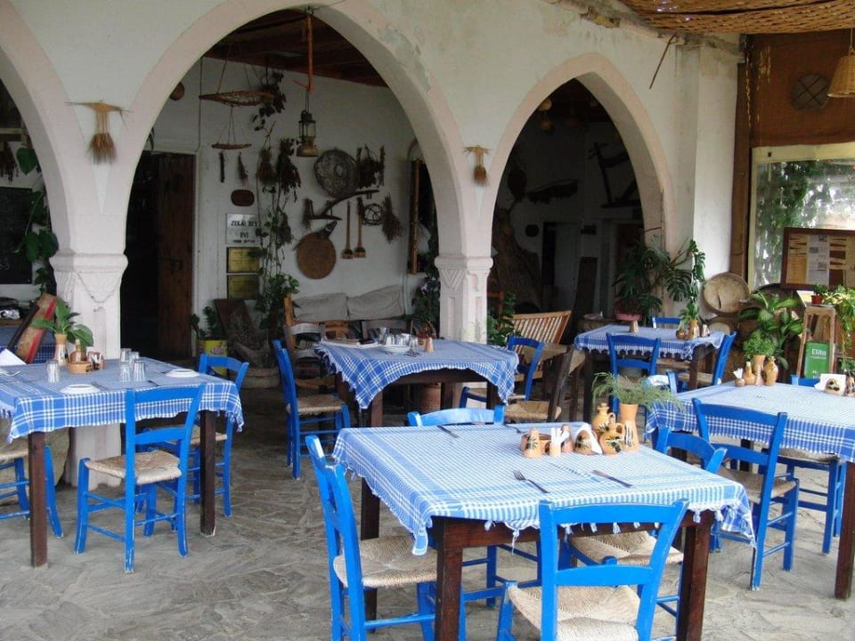 Part of the restaurant Nitovikla Garden Hotel