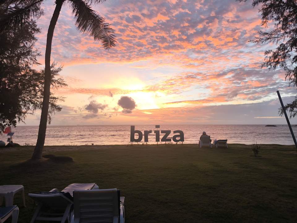 Ausblick The Briza Beach Resort Khaolak