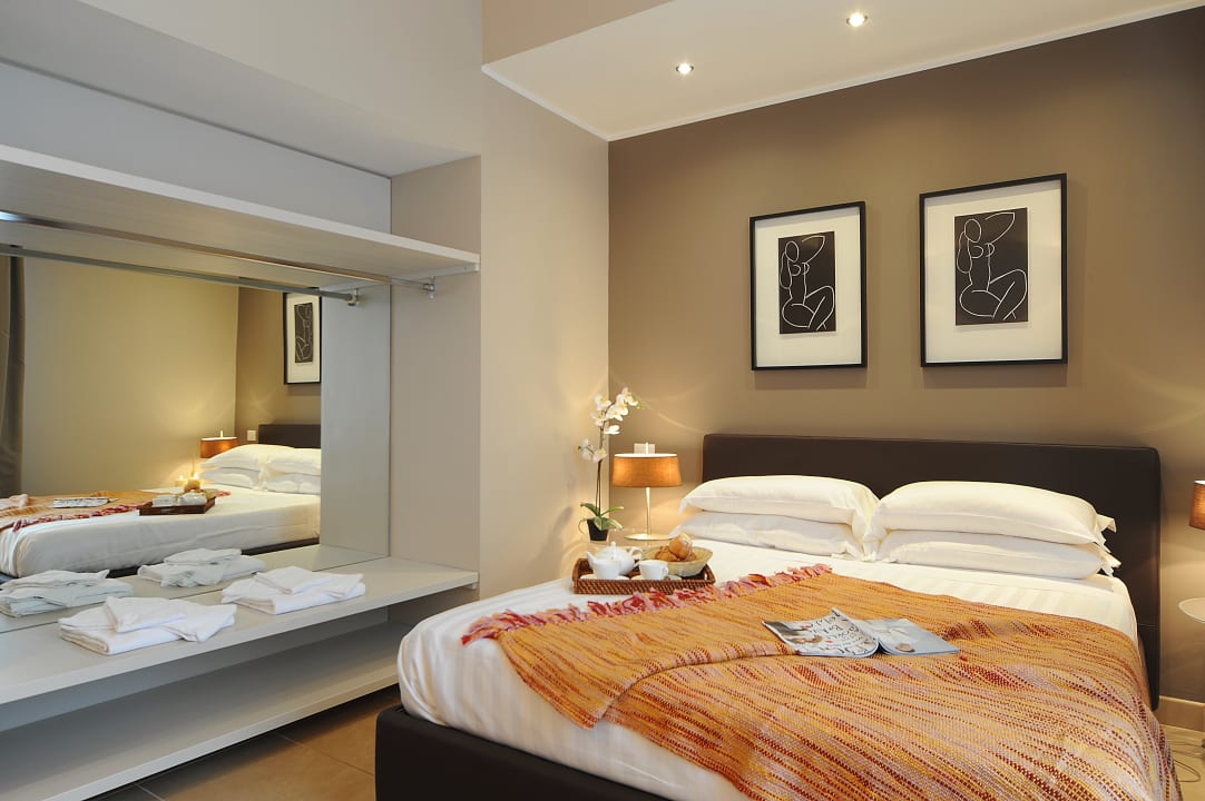 Zimmer Trianon Borgo Pio Residence