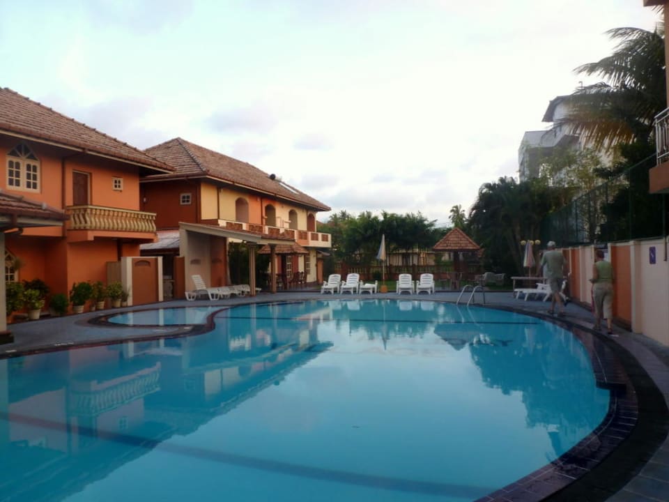 Der Pool Paradise Holiday Village